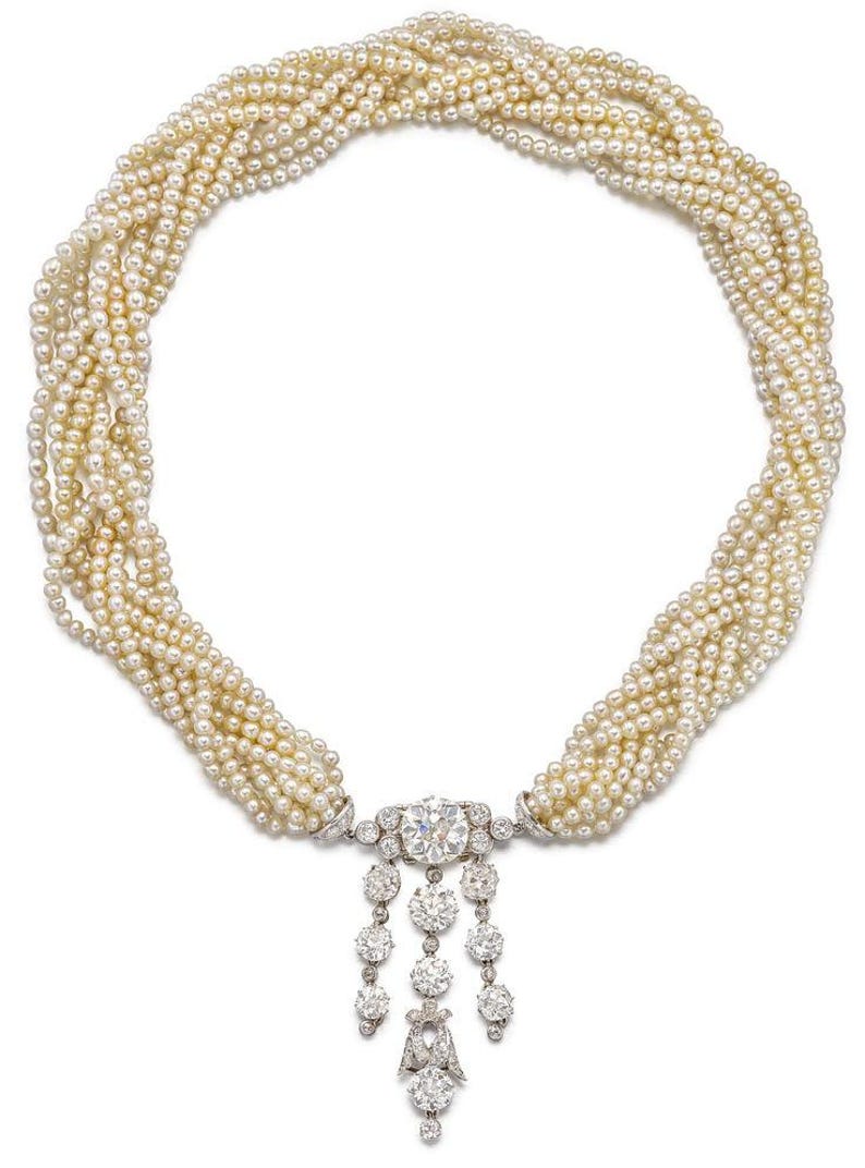 Unique pearl Necklace