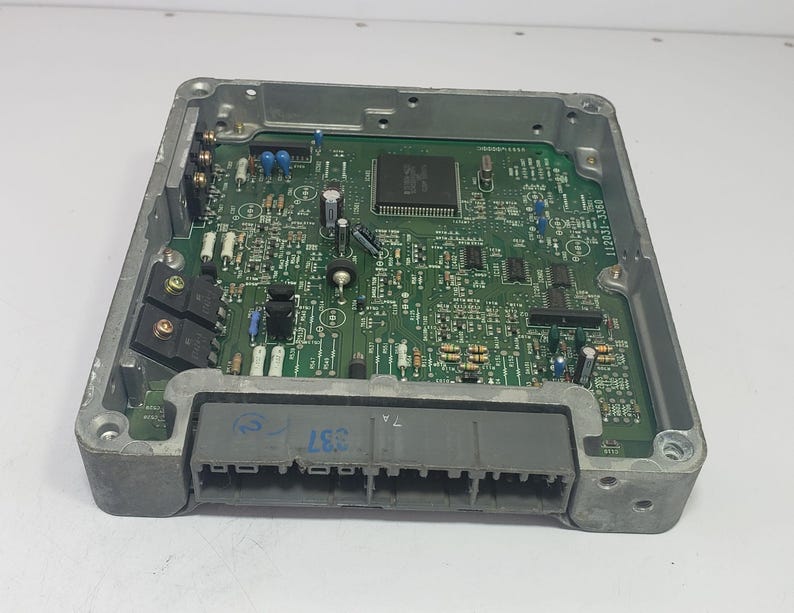 Daihatsu Mira JDM Engine Computer OEM