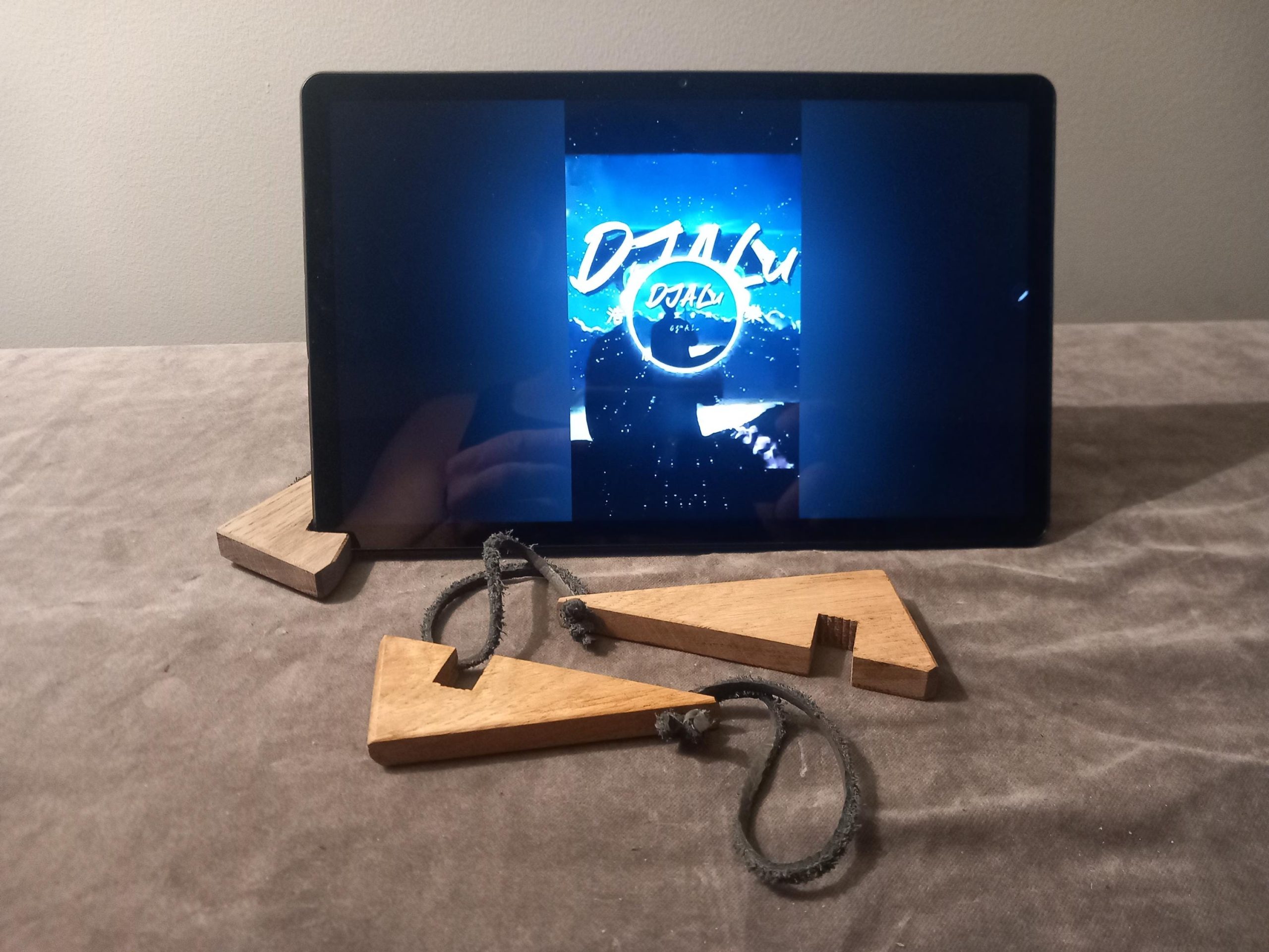 Keychain Phone Stand