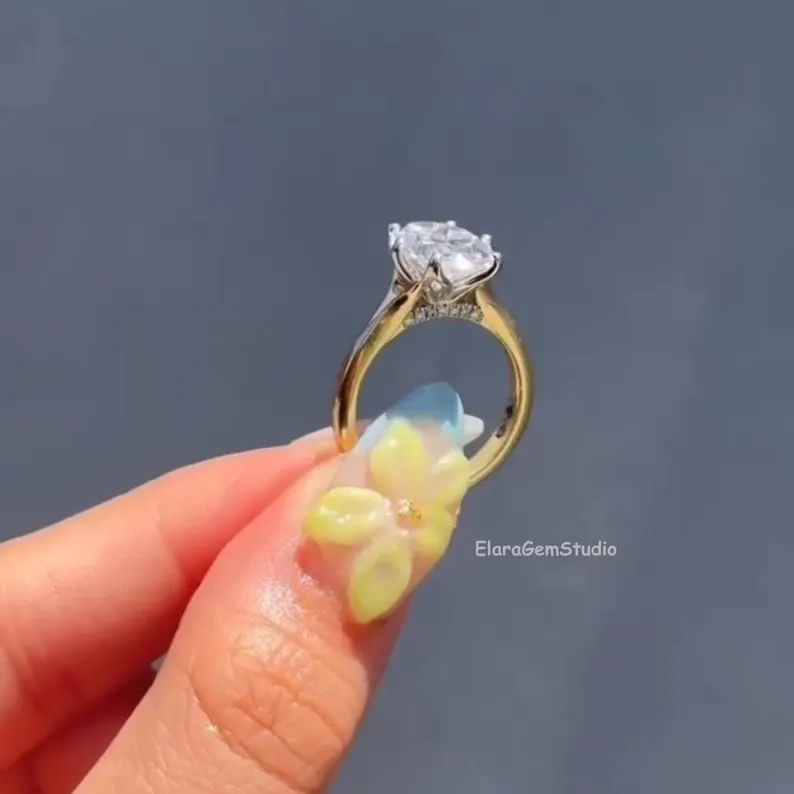 Oval Cut Moissanite Engagement Ring,